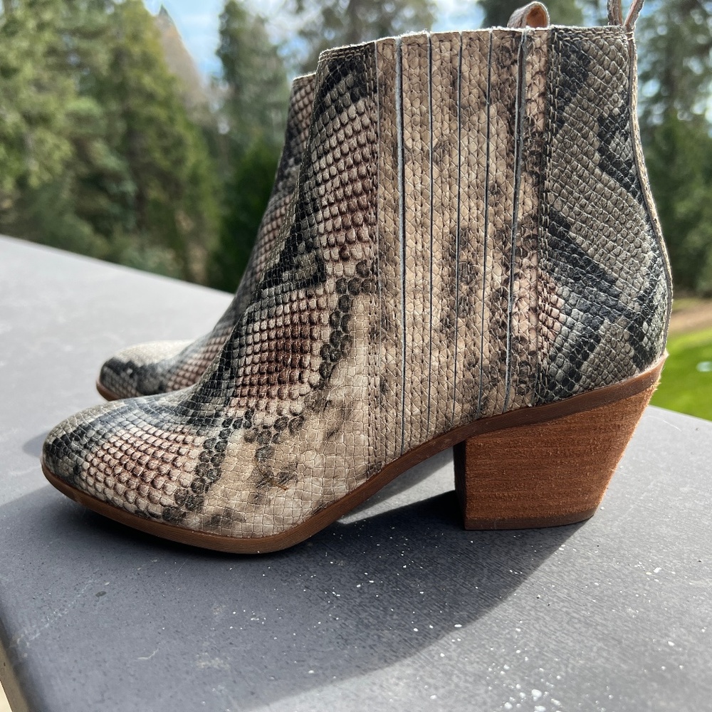 Frye booties with stacked heel, reptile design in grey and brown, size 6
